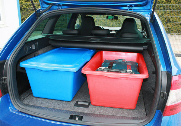 Profi-Box 90 l Aufbewahrungsbox hochfester Kunststoff rot mit Deckel